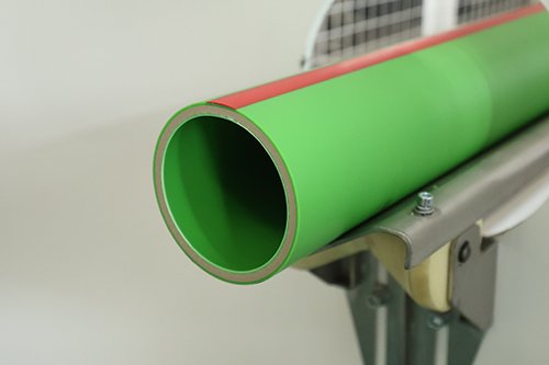 LSP-110 PPR-الألياف الزجاجية المركبة خط البثق الأنابيب 