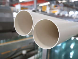 LSP 250 PVC خط إنتاج الأنابيب مع المقبس على الإنترنت 